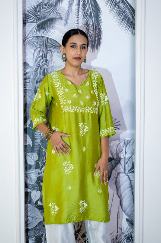 Mehar Chanderi Chikankari Kurti
